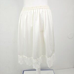 Vintage 80s Velrose Size L White Nylon Lace Trim Half Slip